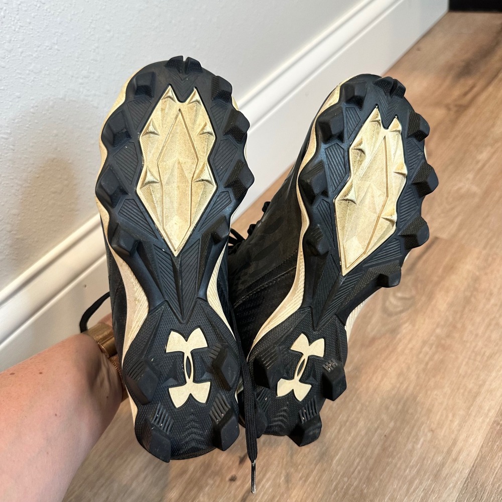 Under Armour Baseball Cleats Kids Youth 3.5 Black White Molded Athletic Sports - Picture 12 of 12